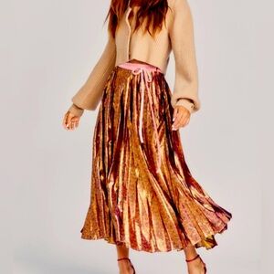 Loveshackfancy Lotty Skirt in pink orchard size 4 great condition